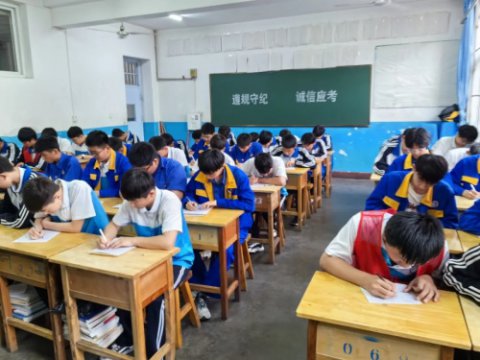 笔墨书香，书写经典——玉田职教中心机加专业部举行硬笔书法比赛