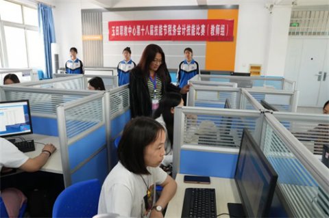 守初心 展技能 亮风采——玉田职教中心财经专业部举行专业课教师技能比武活动