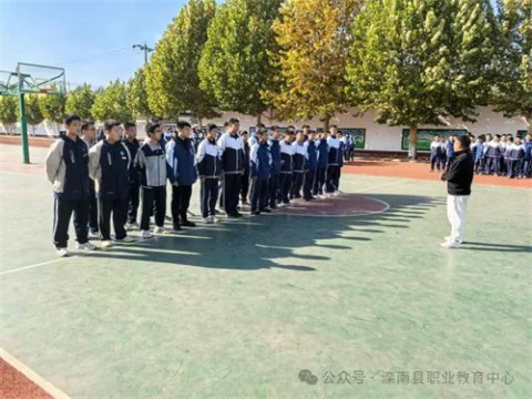 舞动青春 谁“羽”争锋 ——滦南职教中心西校区羽毛球比赛活动纪实