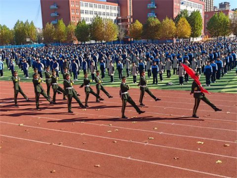 【拉起心中防火线，筑起安全防火墙】滦州市职教中心组织“全国消防安全日”主题教育活动