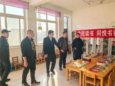 唐山开放大学专家到丰润老年开放大学分校调研指导工作