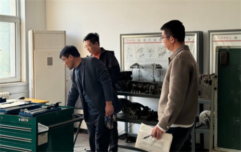 滦南职教中心机电部实训室安全“体检”：立行立改，护航教学