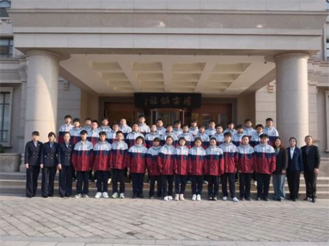 校企协同育人 实践赋能成长｜唐山市一职专开展专业认知实习活动