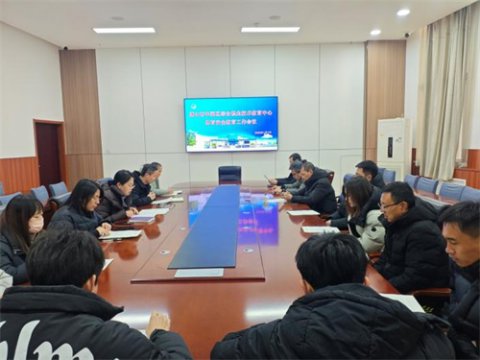 绷紧体育安全弦 护航青春健康路——丰润综合职教中心召开体育安全教育工作会议