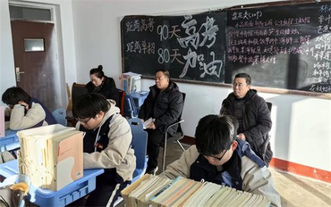 以“听”促教，以“评”提质——滦南职教中心组织期末校级听评课活动