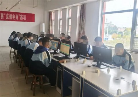 以心育心 以德育行——遵化职校心理健康教育工作纪实