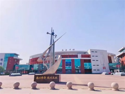 遵化职校：“致闪闪发光的你”优秀毕业生主题系列推文（6）