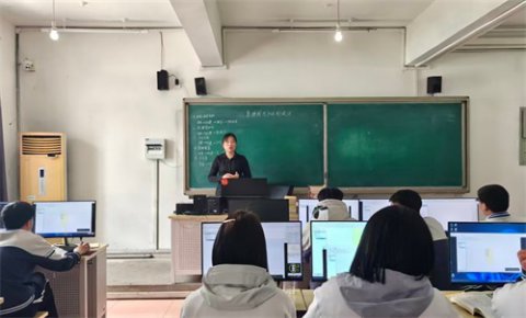 青蓝传薪，引路前行——滦南职教中心机电部开展“青蓝工程”老教师引路课活动