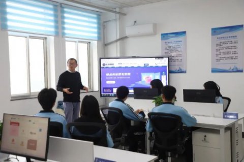 一技在手一生无忧｜“乐趣创投”搭建实训舞台，赋能学子创新创业