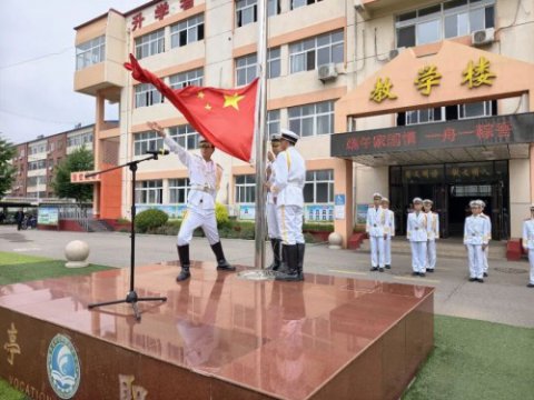 乐亭综合职校：端午家国情 一舟一粽香