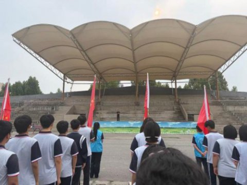 筑牢防汛安全线 应急演练护校园 ——丰润综合职教中心开展防汛应急疏散演