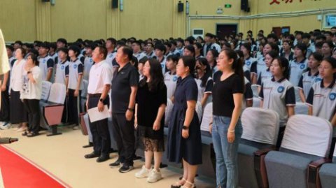  歌声颂党恩 和声筑青春 ——丰润综合职教中心第二十二届“金蒲公英”合唱节圆满落幕